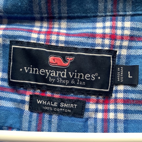 Vineyard Vines Button Down - Picture 3 of 3